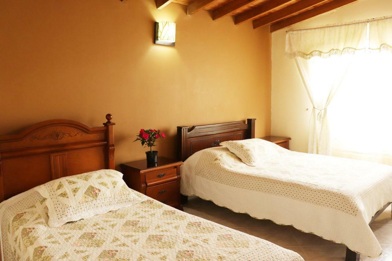 Mayorca Homestay Medellín Eksteriør billede