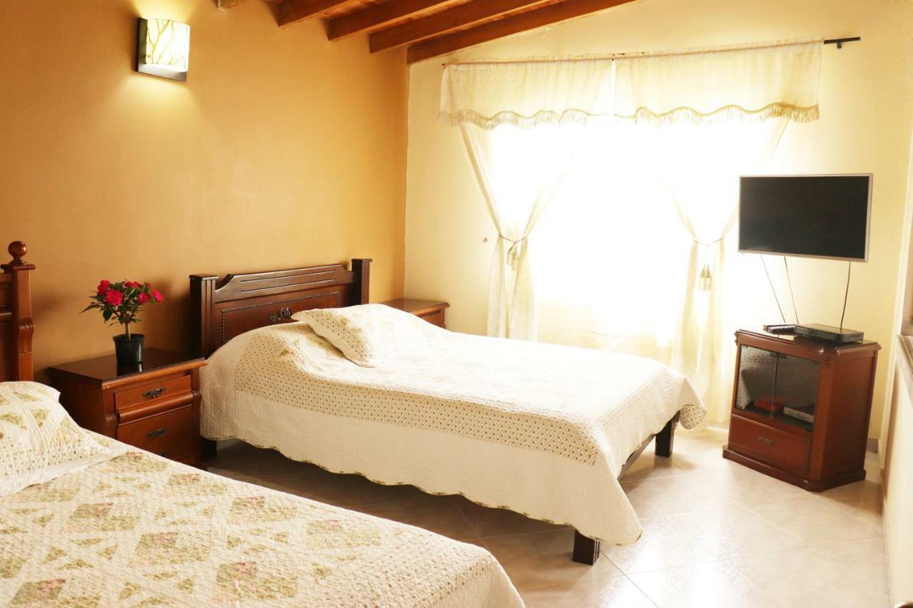 Mayorca Homestay Medellín Eksteriør billede