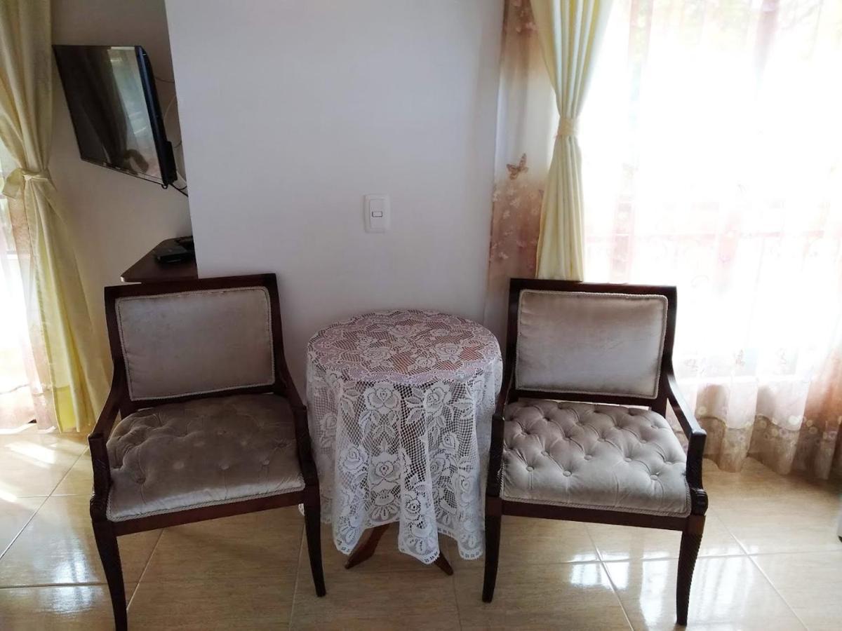 Mayorca Homestay Medellín Eksteriør billede